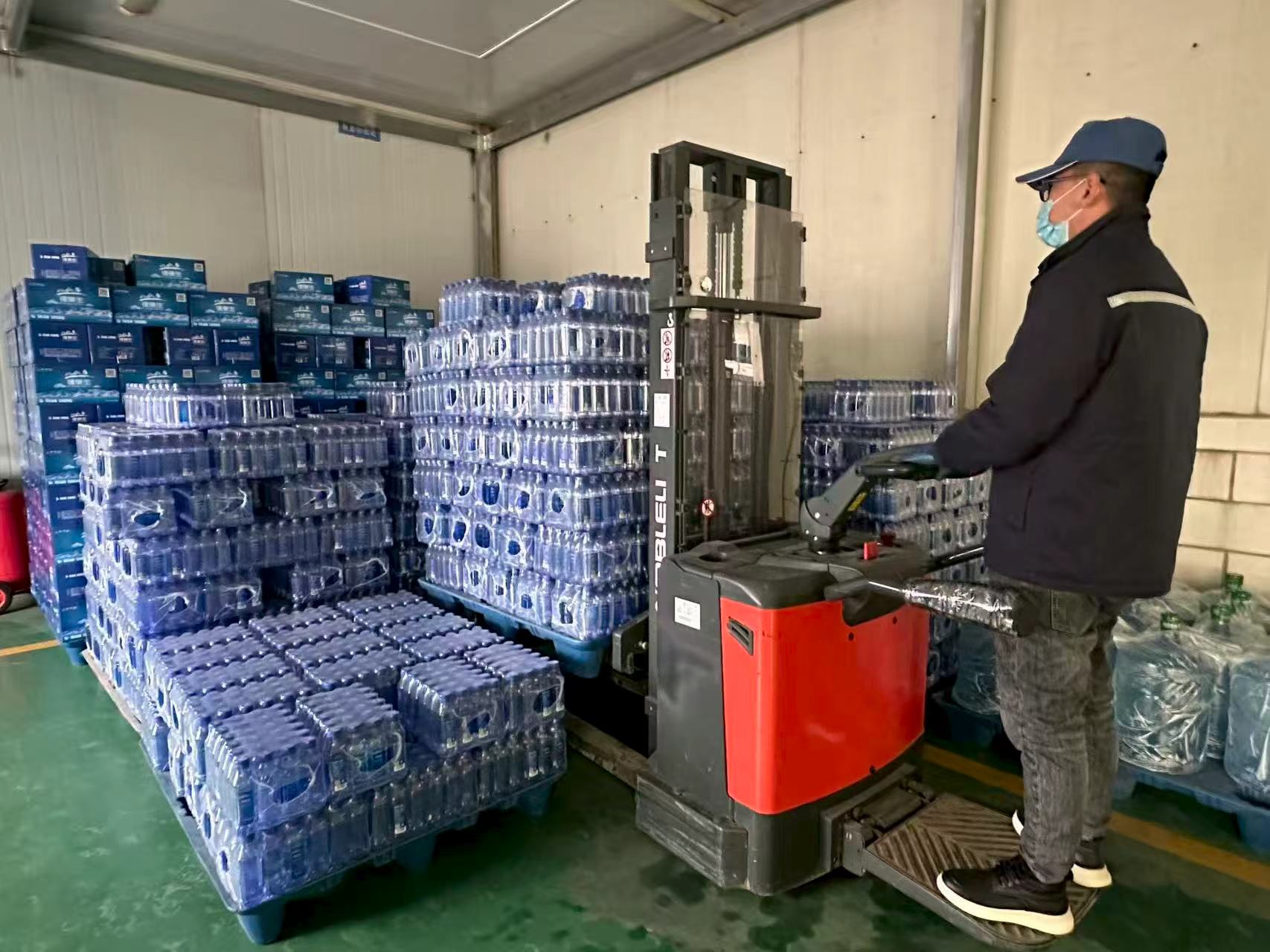 大干100天 决胜保目标⑪|润川矿泉水九体育注册_九体育(中国)：锚定目标全力冲刺 实干担当决胜全年